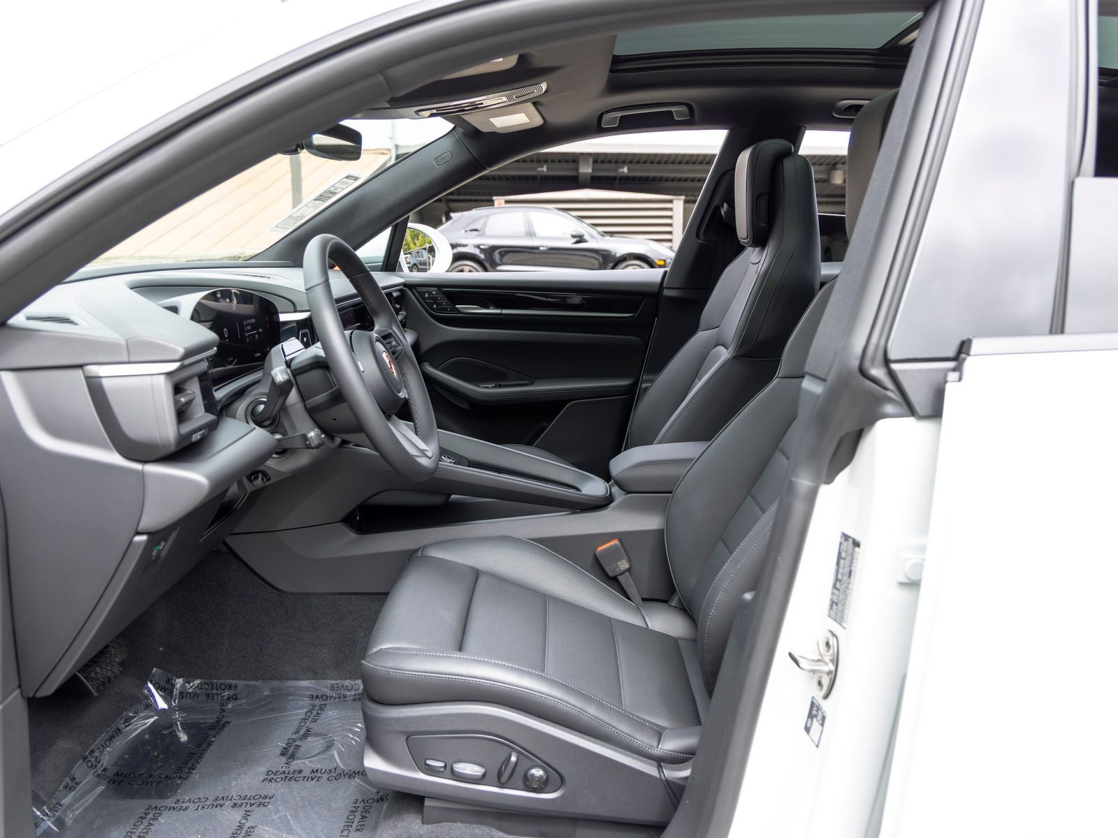 2026 Porsche Macan 4 Electric