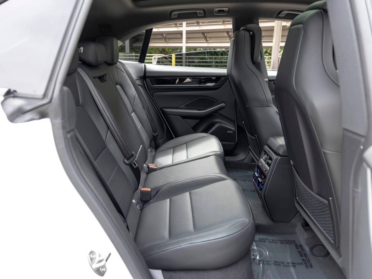 2026 Porsche Macan 4 Electric