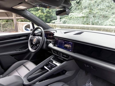 2026 Porsche Macan 4 Electric