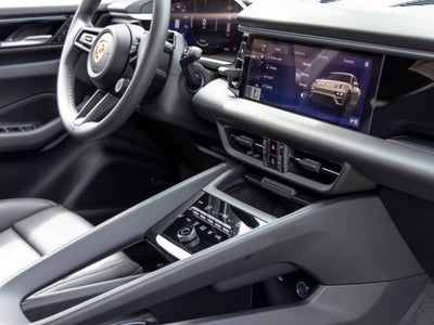 2026 Porsche Macan 4 Electric