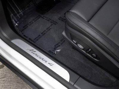 2026 Porsche Macan 4 Electric