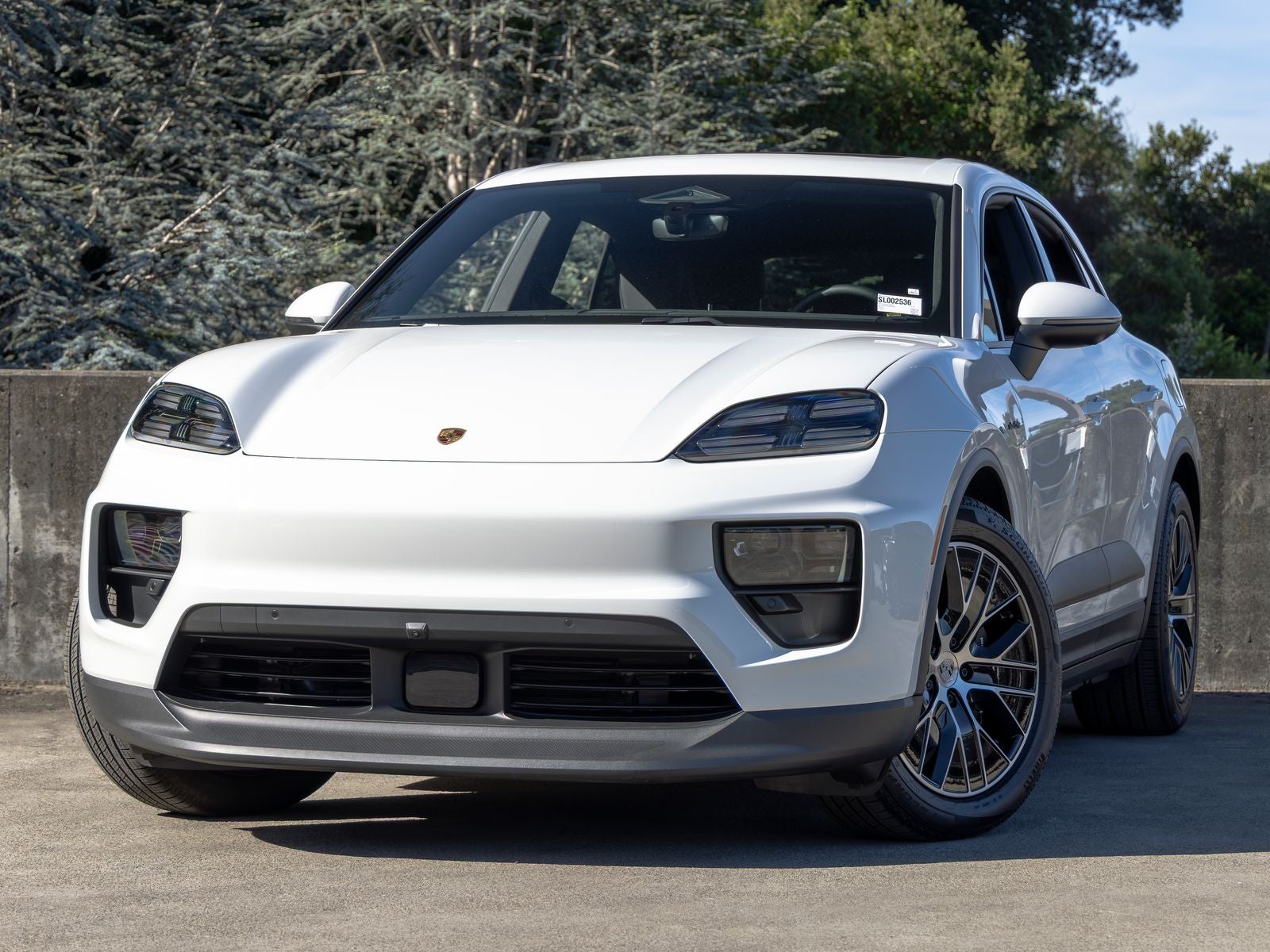 2025 Porsche Macan Electric 4