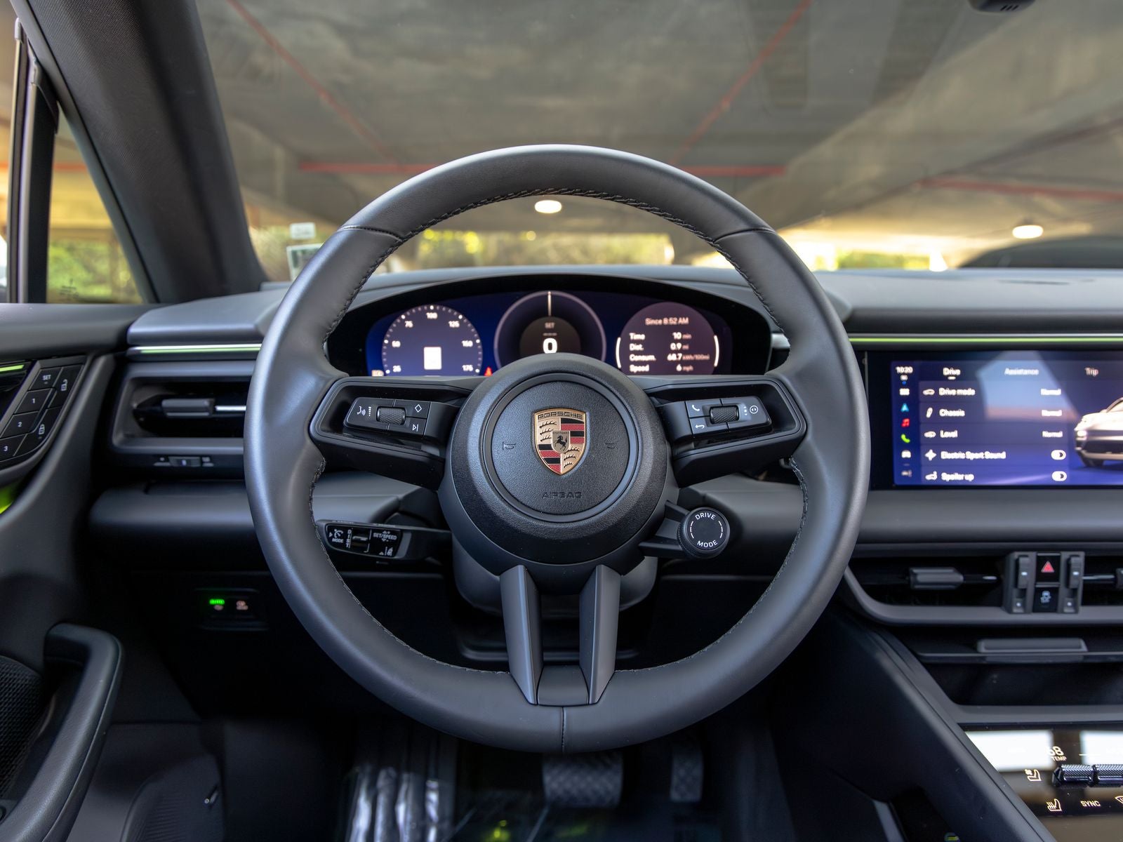 2025 Porsche Macan Electric 4