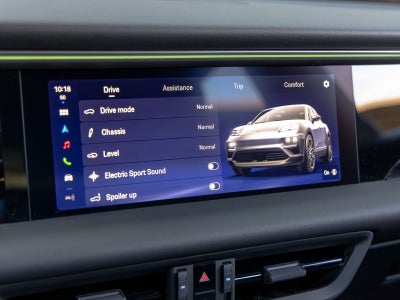 2025 Porsche Macan Electric 4