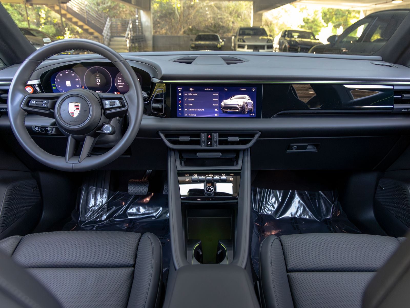 2025 Porsche Macan Electric 4