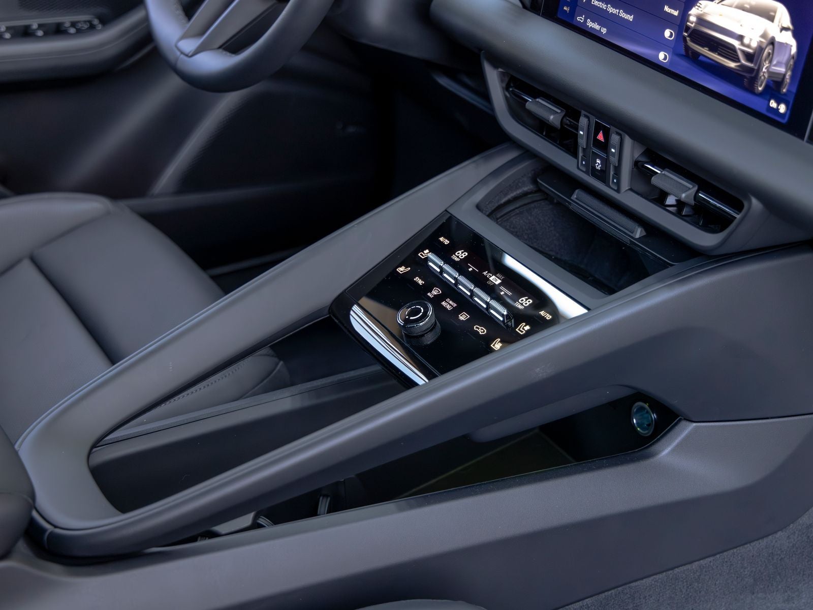 2025 Porsche Macan Electric 4