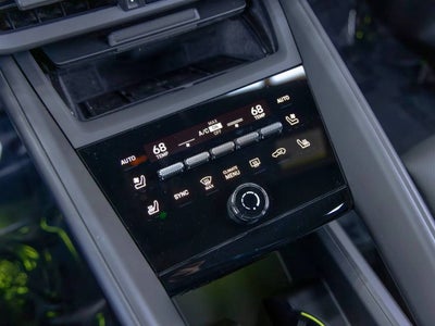 2025 Porsche Macan Macan 4 Electric