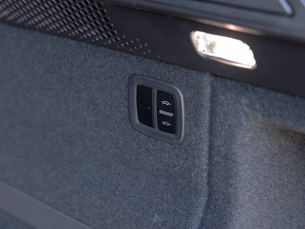 2025 Porsche Macan Macan 4 Electric