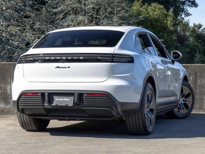 2025 Porsche Macan Macan 4 Electric