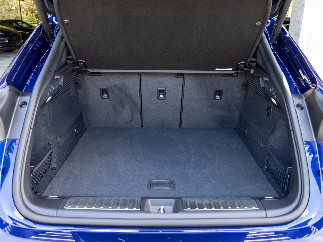 2025 Porsche Macan Macan 4 Electric