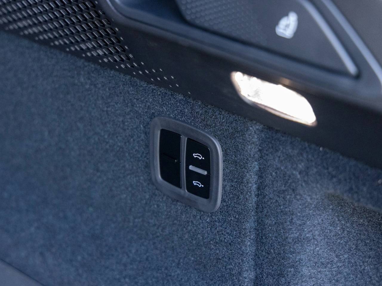 2025 Porsche Macan Macan 4 Electric