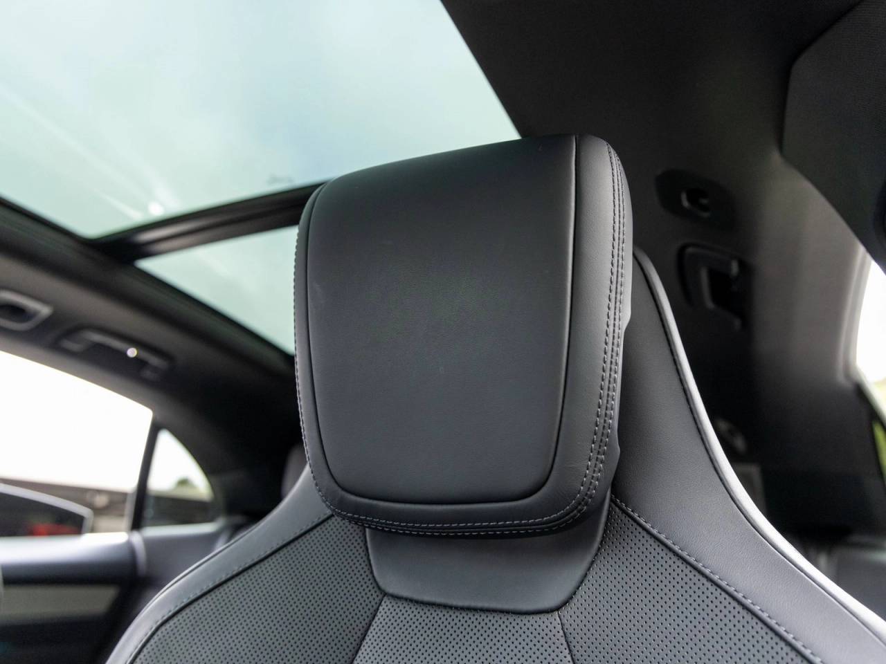 2024 Porsche Macan Macan 4 Electric