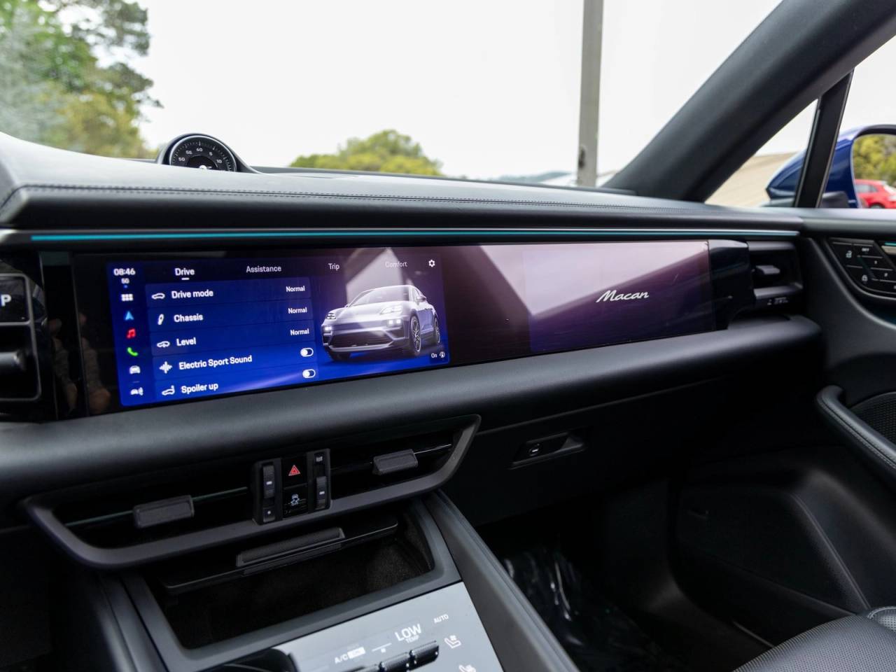 2024 Porsche Macan Macan 4 Electric