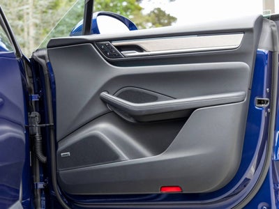 2024 Porsche Macan Macan 4 Electric