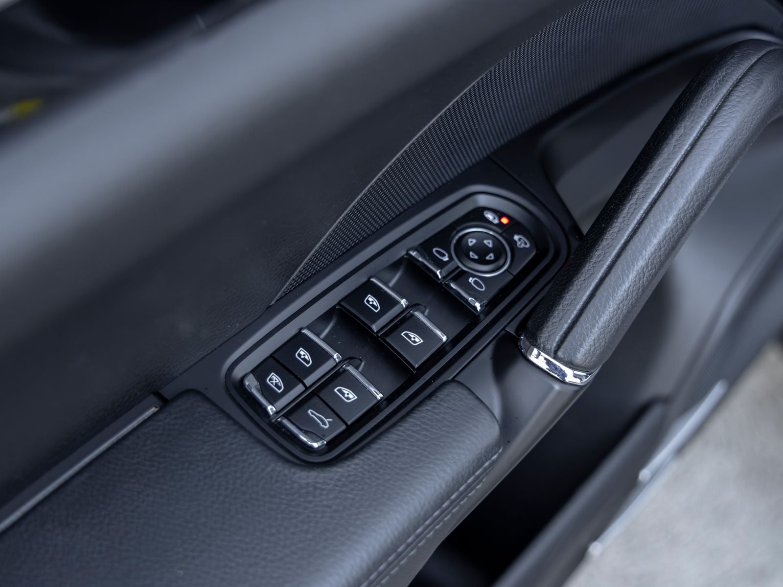 2018 Porsche Cayenne S