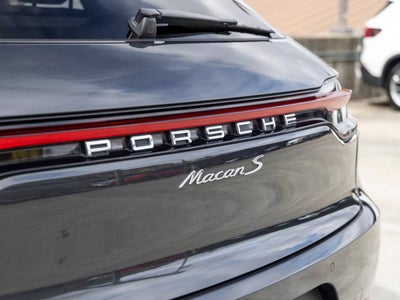 2021 Porsche Macan Macan S
