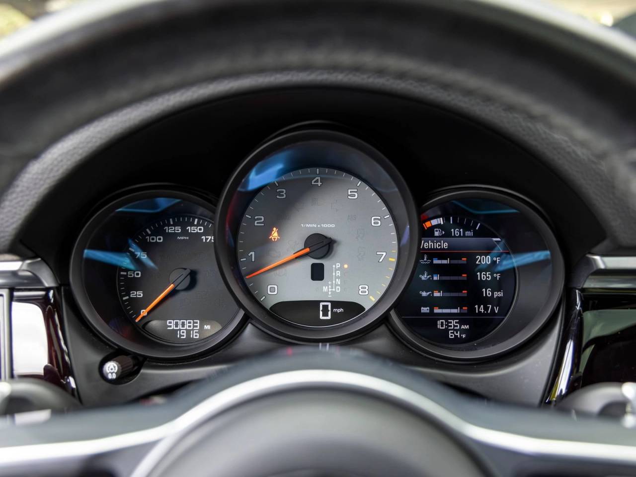 2021 Porsche Macan Macan S