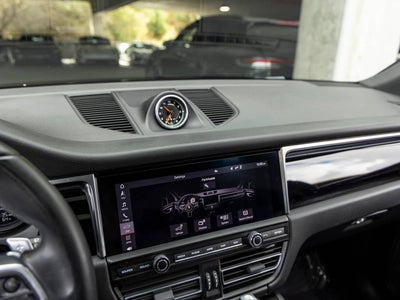 2021 Porsche Macan Macan S