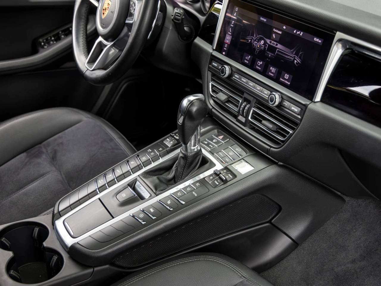 2021 Porsche Macan Macan S