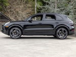 2022 Porsche Cayenne Cayenne S