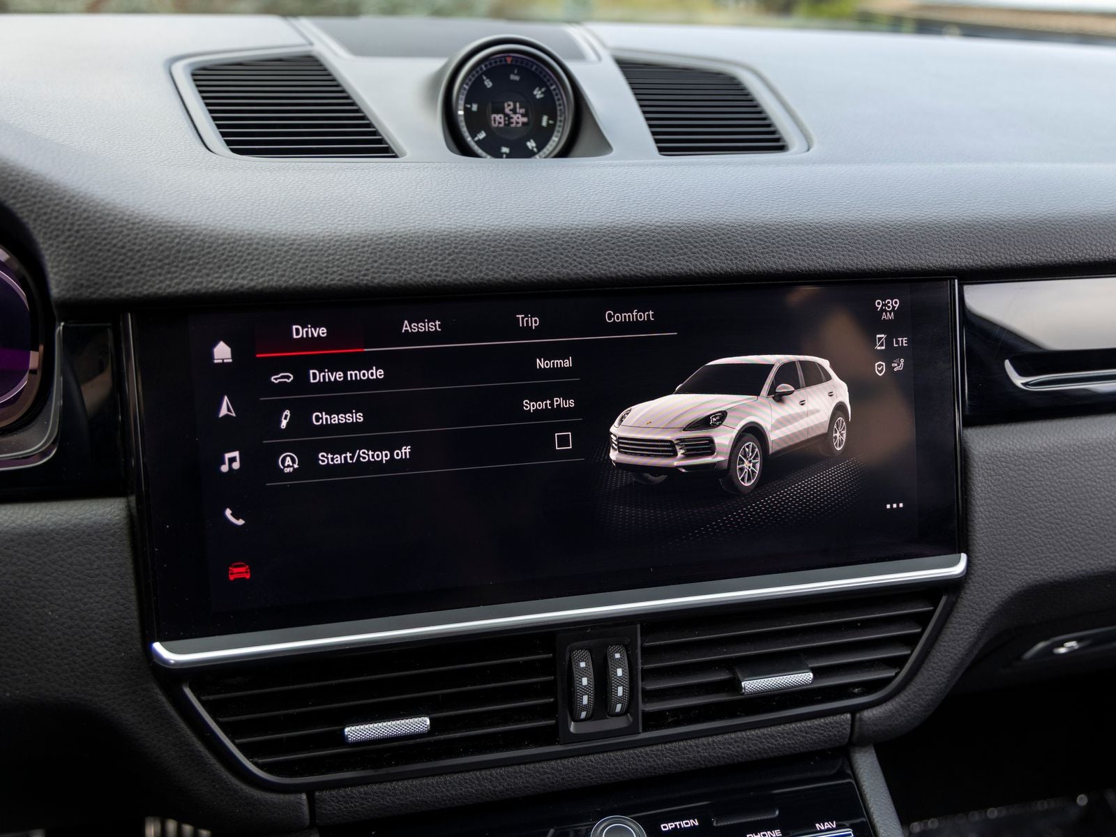 2022 Porsche Cayenne Cayenne S