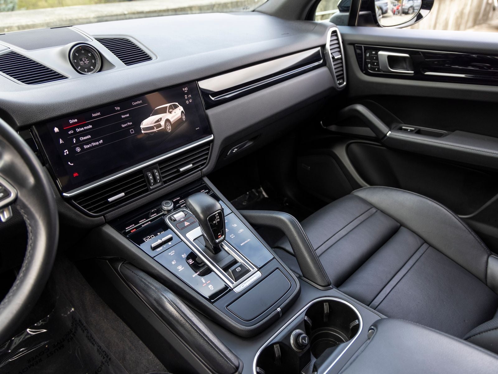 2022 Porsche Cayenne Cayenne S