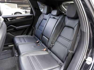2022 Porsche Cayenne Cayenne S