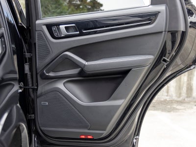 2022 Porsche Cayenne Cayenne S