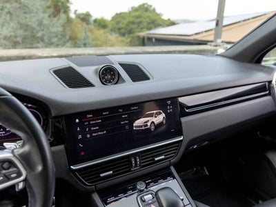 2022 Porsche Cayenne Cayenne S