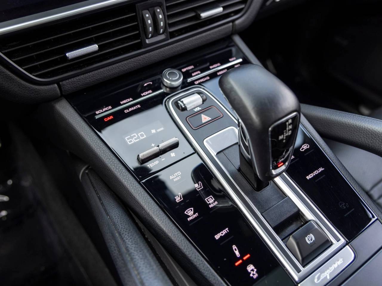 2022 Porsche Cayenne Cayenne S