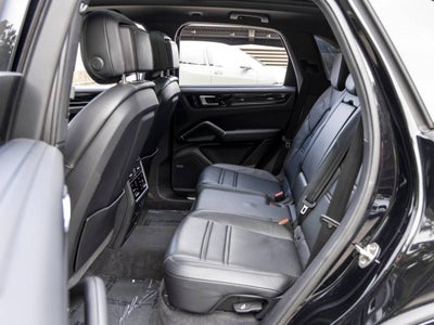 2022 Porsche Cayenne Cayenne S