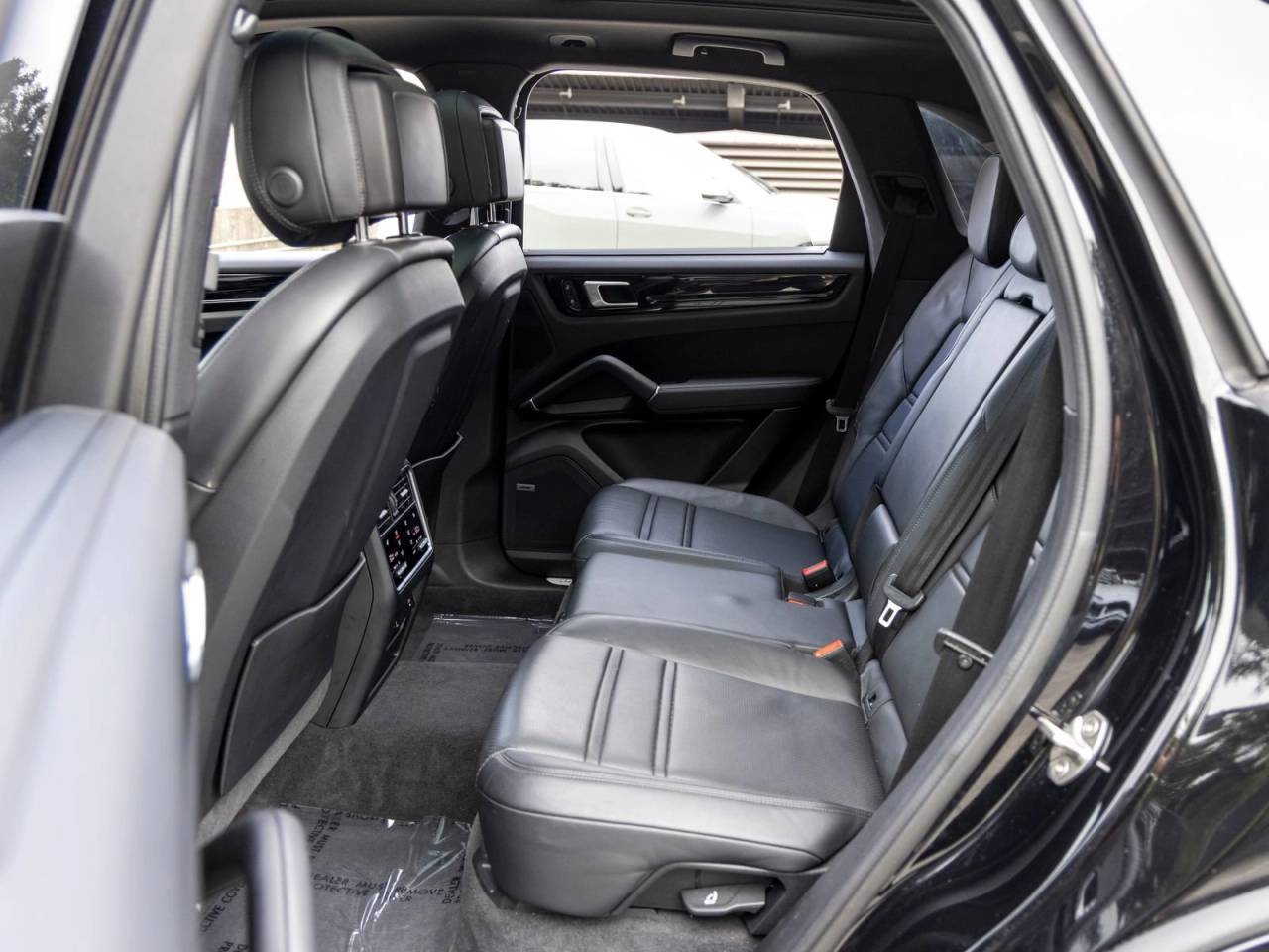 2022 Porsche Cayenne Cayenne S