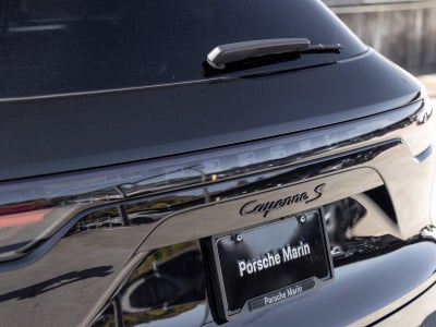 2023 Porsche Cayenne Cayenne S Platinum Edition