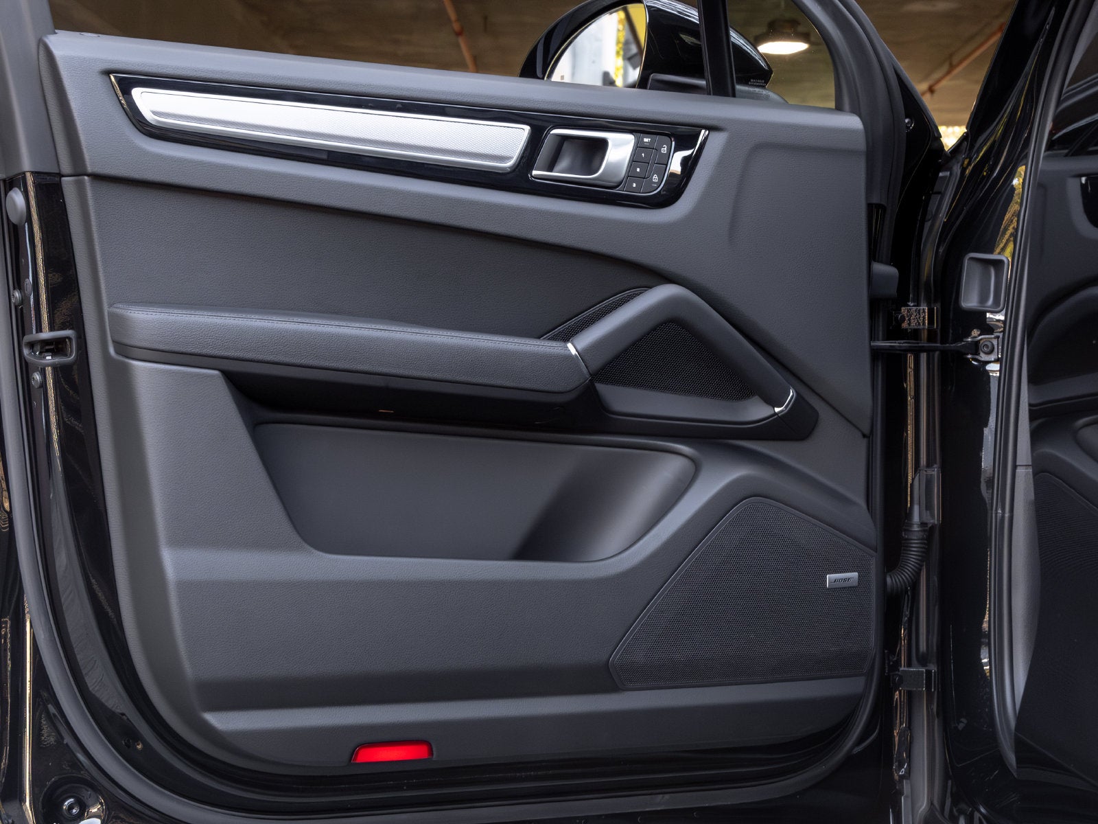 2023 Porsche Cayenne Cayenne S Platinum Edition