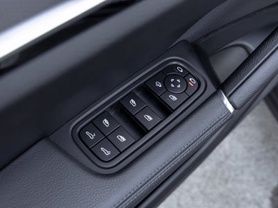 2023 Porsche Cayenne Cayenne S Platinum Edition