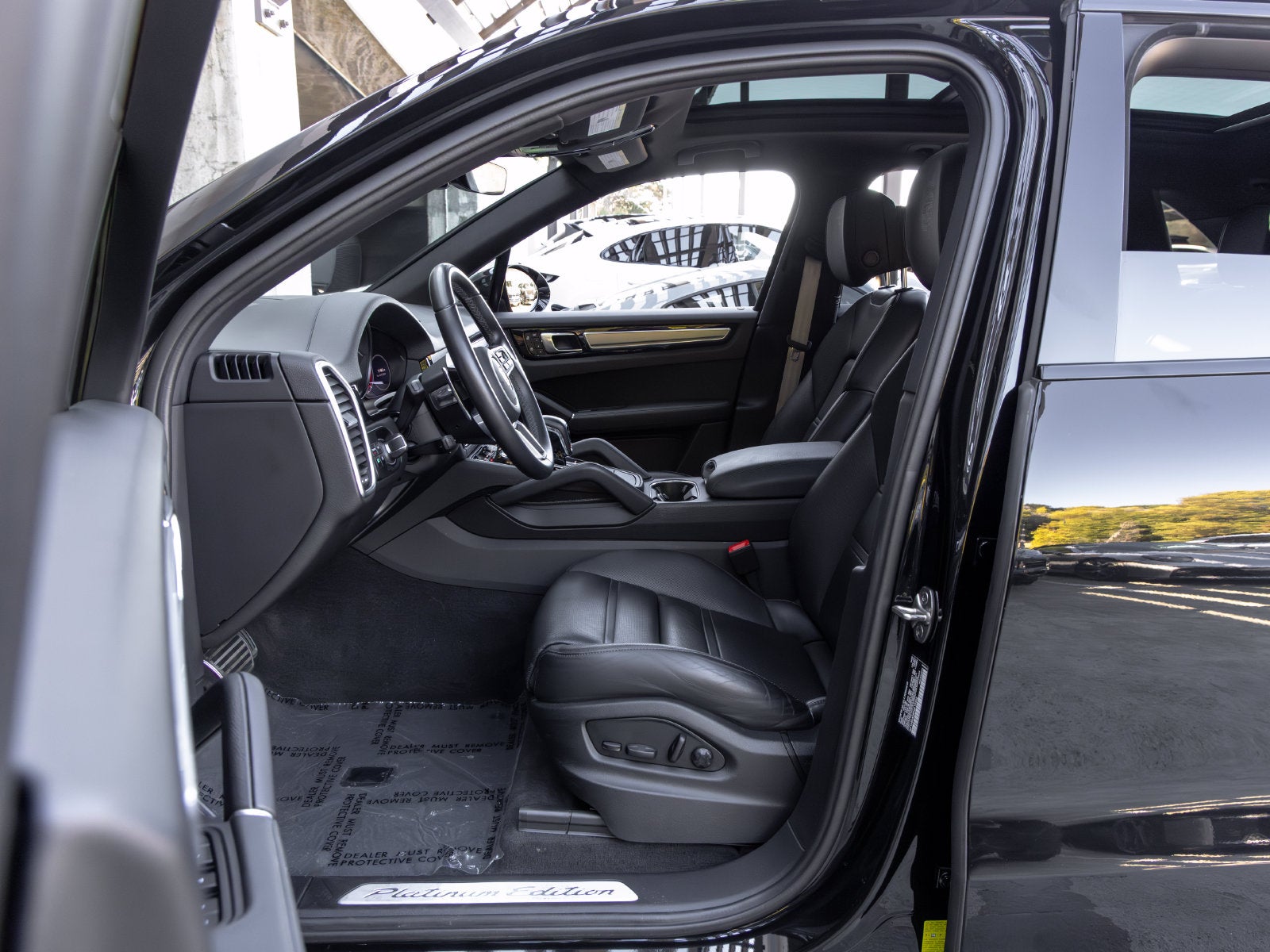 2023 Porsche Cayenne Cayenne S Platinum Edition