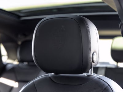2023 Porsche Cayenne Cayenne S Platinum Edition