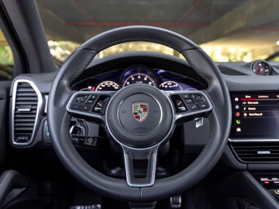 2023 Porsche Cayenne Cayenne S Platinum Edition