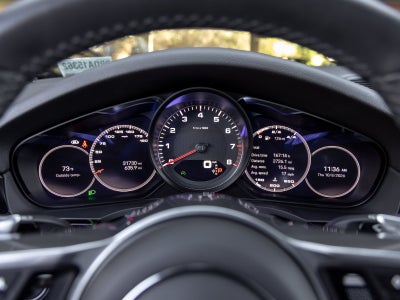 2023 Porsche Cayenne Cayenne S Platinum Edition