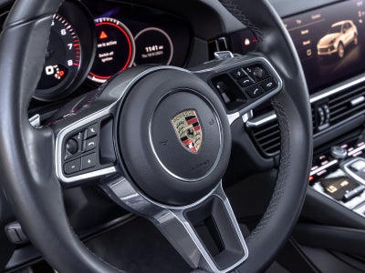 2023 Porsche Cayenne Cayenne S Platinum Edition
