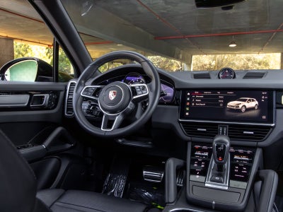 2023 Porsche Cayenne Cayenne S Platinum Edition
