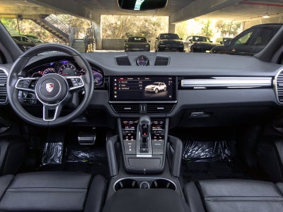 2023 Porsche Cayenne Cayenne S Platinum Edition