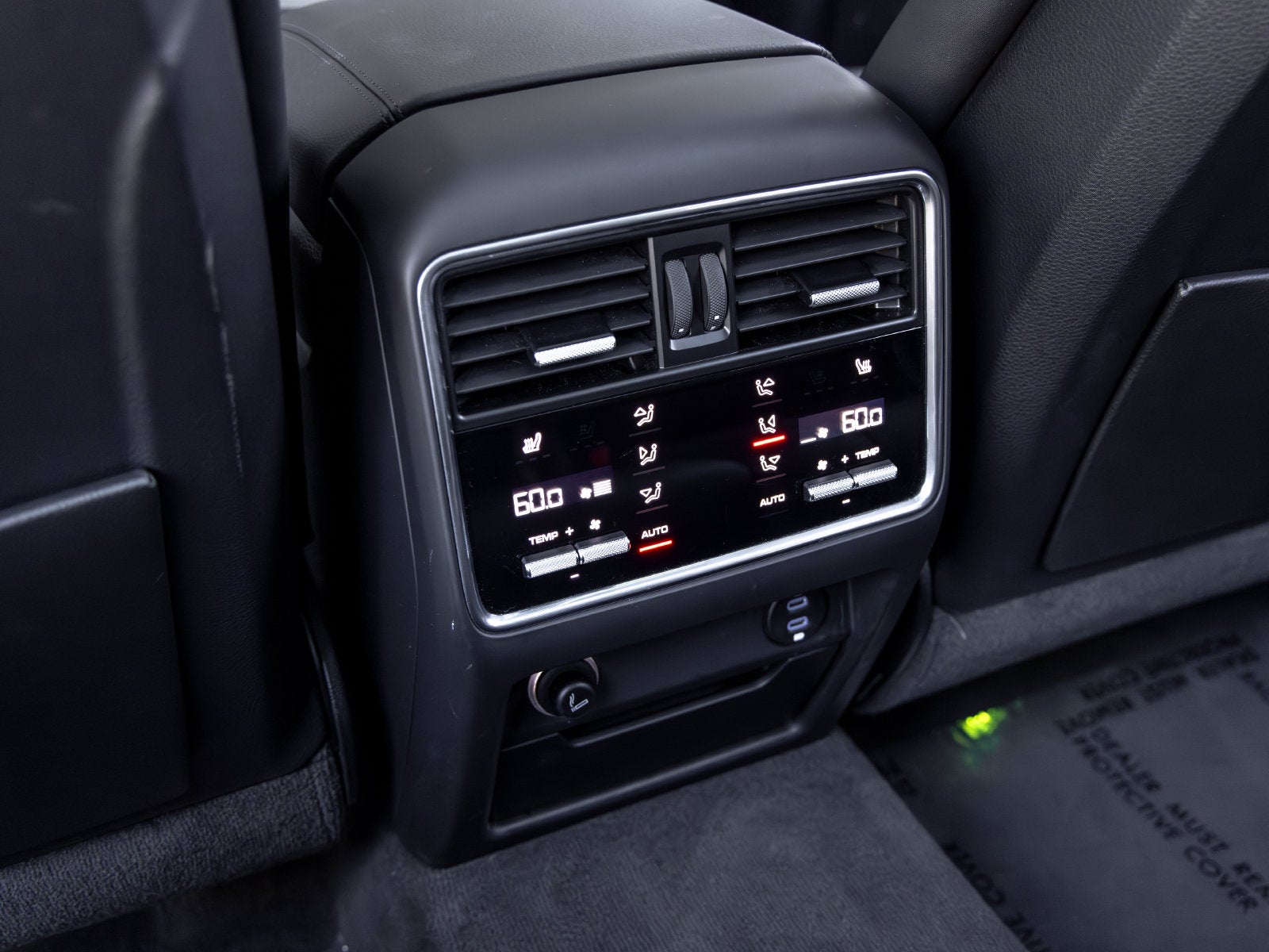 2023 Porsche Cayenne Cayenne S Platinum Edition