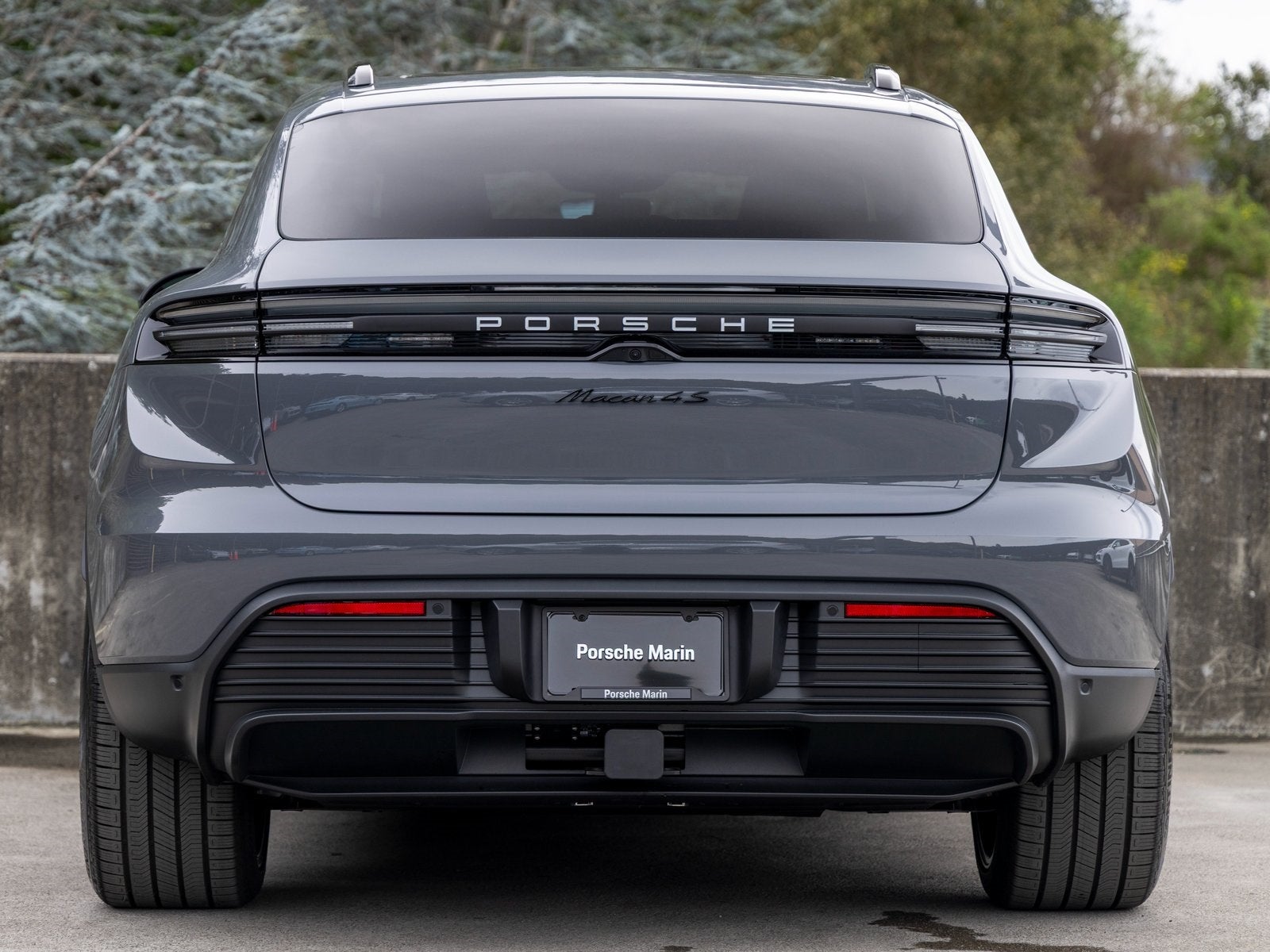 2026 Porsche Macan Macan 4S Electric