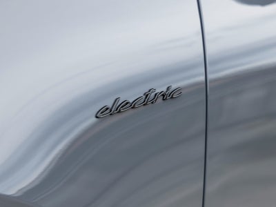 2026 Porsche Macan Macan 4S Electric