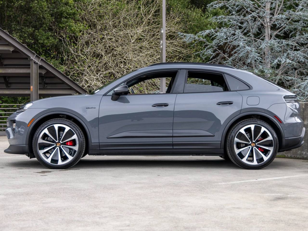 2026 Porsche Macan Macan 4S Electric