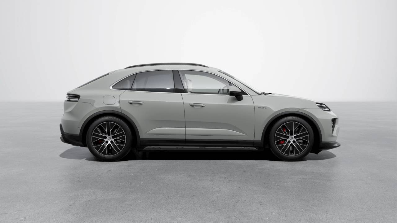 2026 Porsche Macan Macan 4S Electric