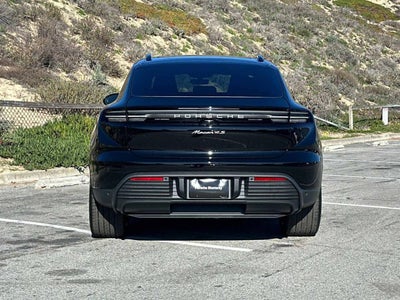 2025 Porsche Macan Macan 4S Electric