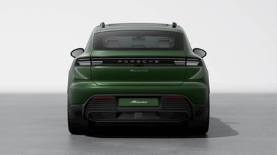 2025 Porsche Macan 4S Electric
