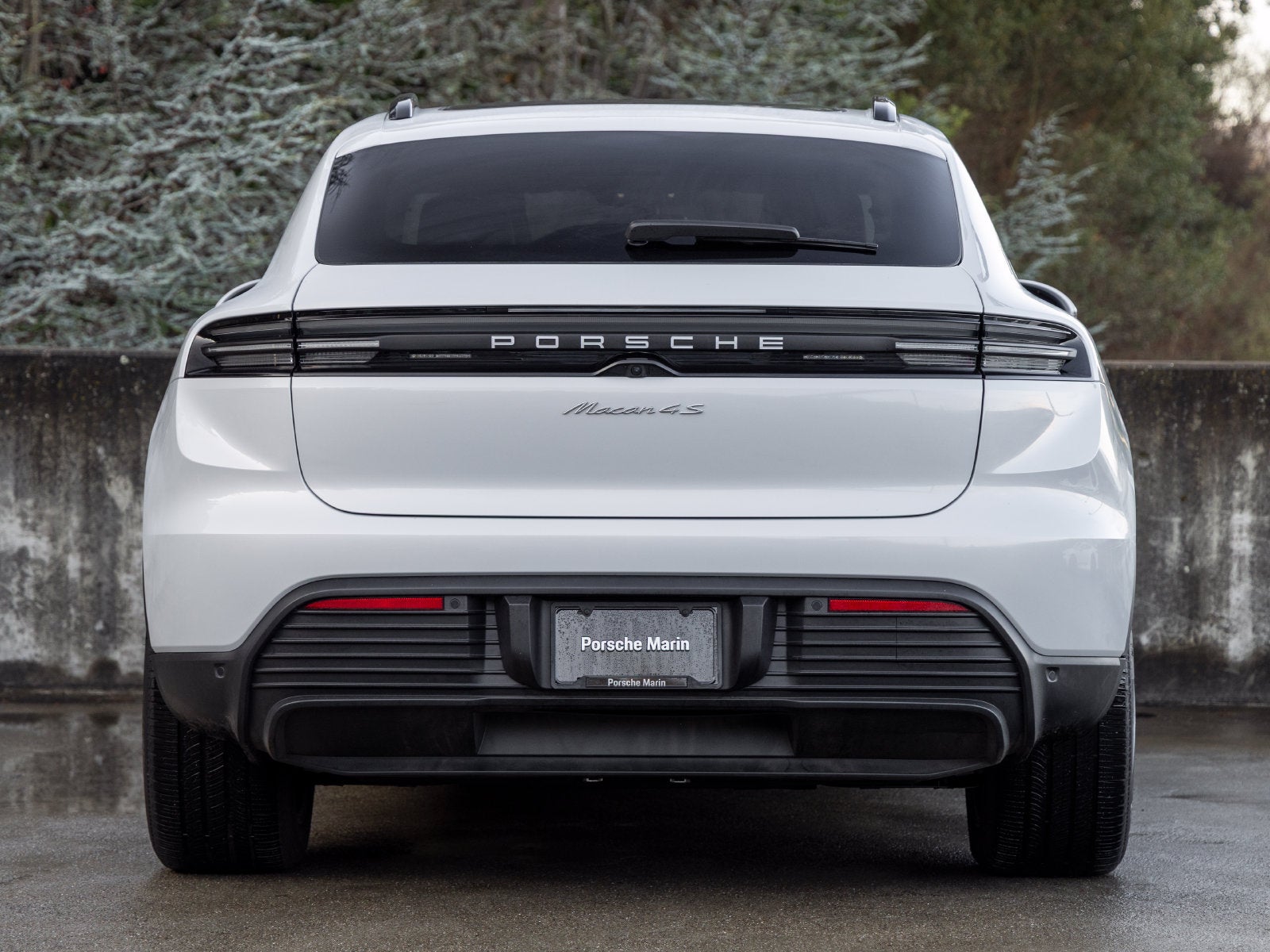 2025 Porsche Macan Macan 4S Electric